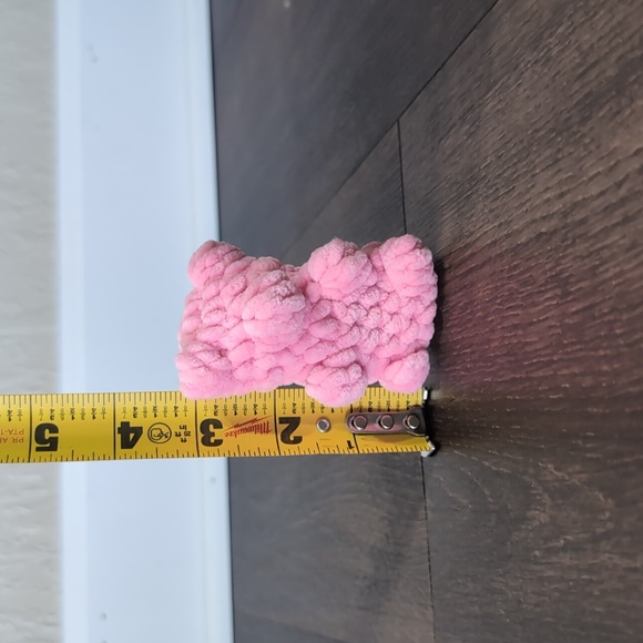 Cute mini gummy bear crochet plushie - Picture 3 of 5